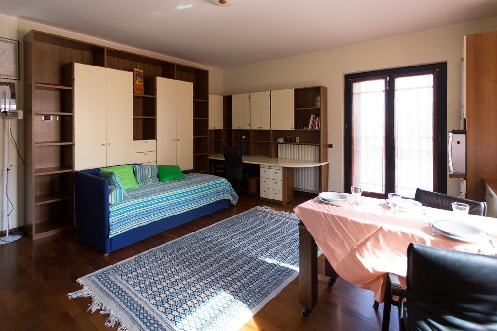 Villagramde Barlassina Oda fotoğraf